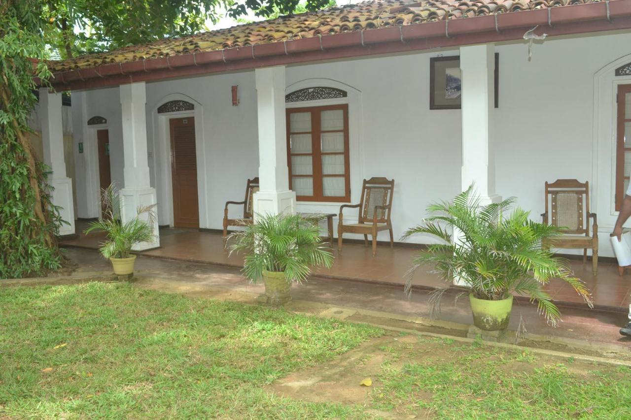 Rest House Matara Exterior photo