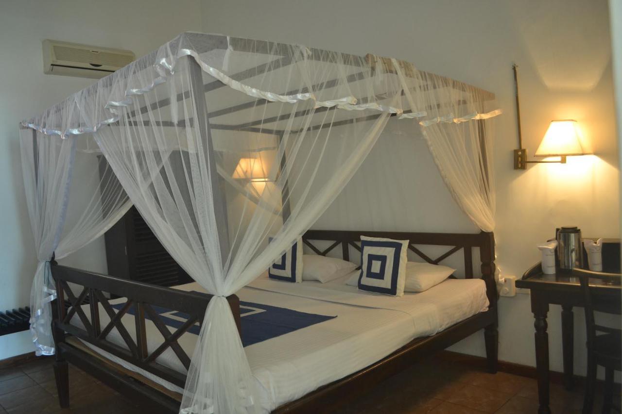 Rest House Matara Exterior photo